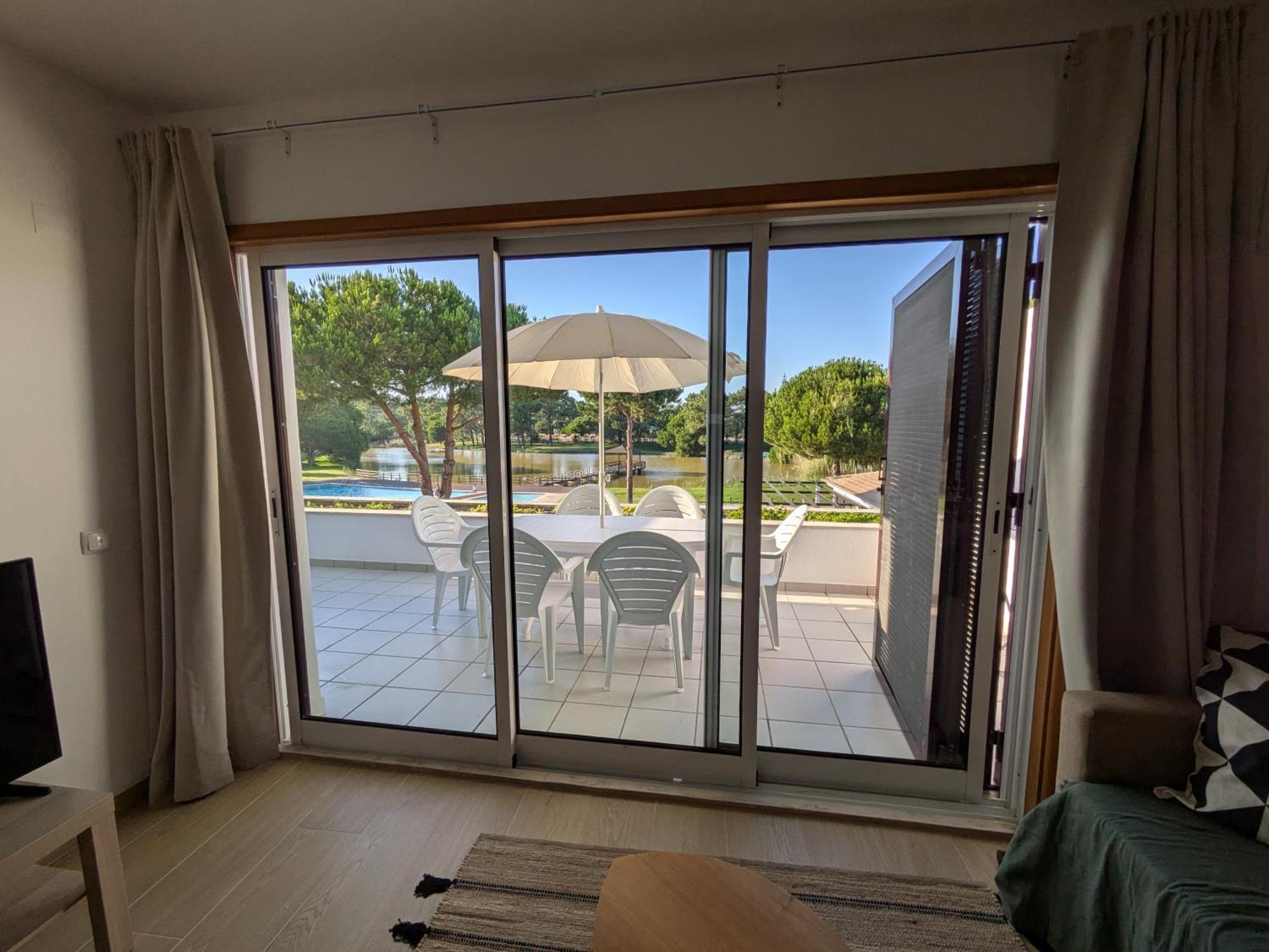 Private Lake Condo Apartment - Troia Εξωτερικό φωτογραφία