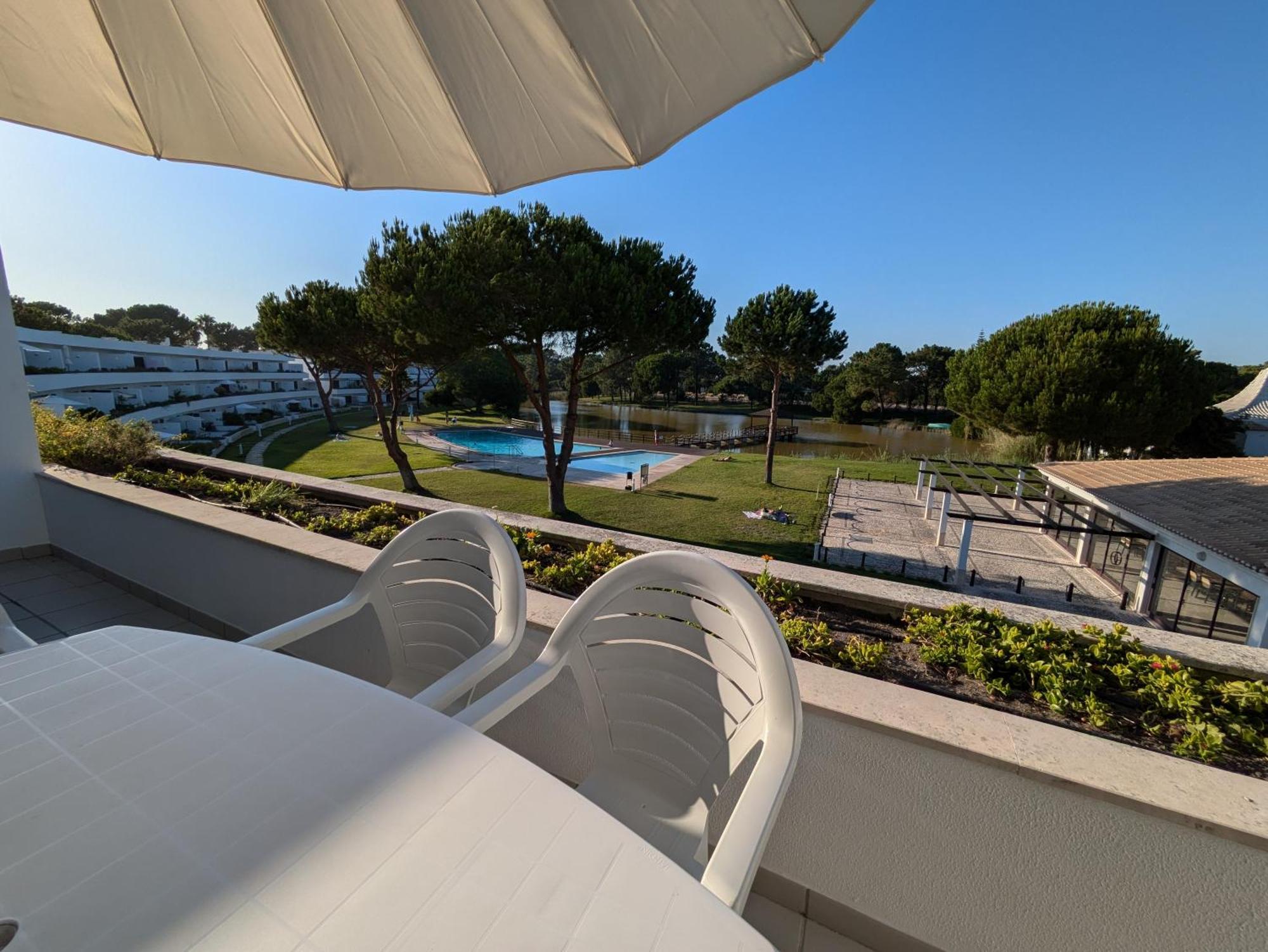Private Lake Condo Apartment - Troia Εξωτερικό φωτογραφία